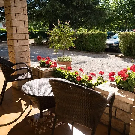 Gasparina 3* 카스텔누보델가다